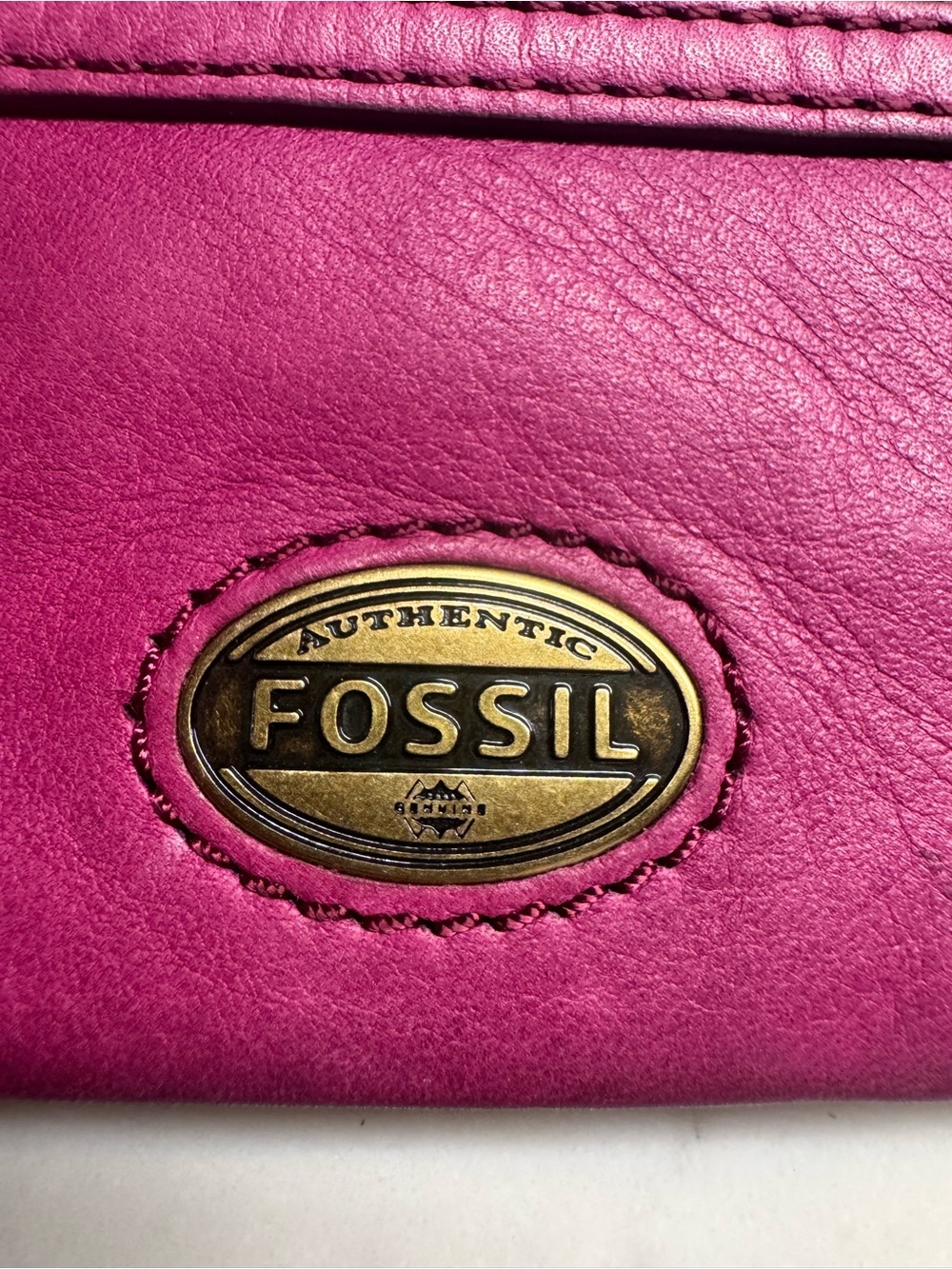 Fossil Purple Leather Zip Coin Purse Key Pouch Wallet Authentic Brass Hardware - Picture 2 of 11